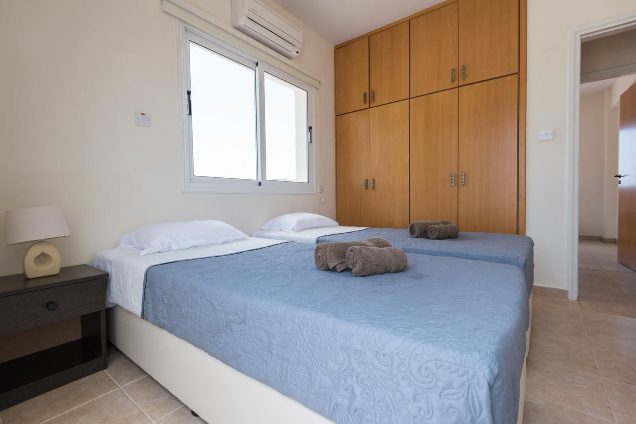 Mare Vilă Ayia Napa